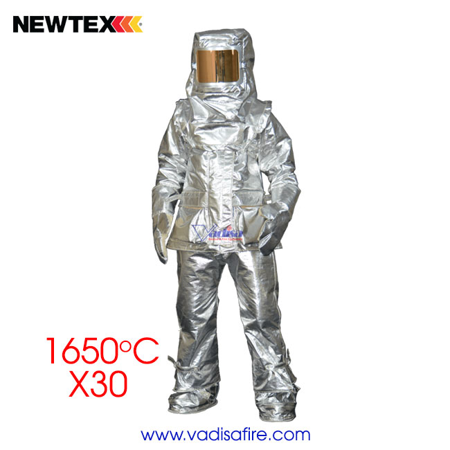 Bộ quần áo chịu nhiệt 1650 độ Newtex tráng nhôm